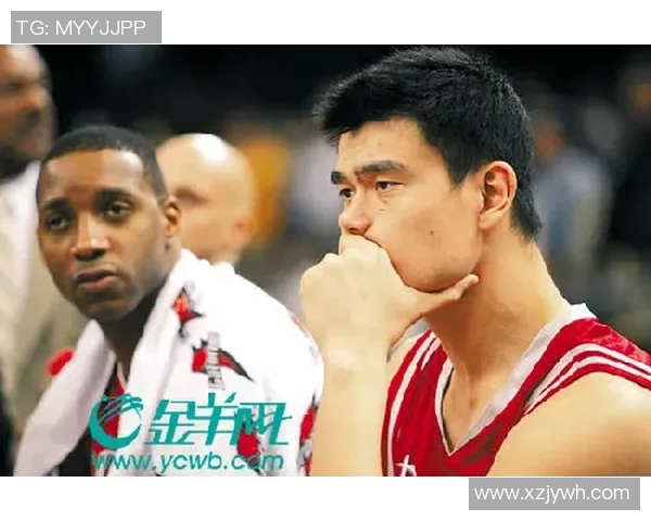 火箭队与姚明领衔的上海大鲨鱼激战回顾与精彩瞬间分析